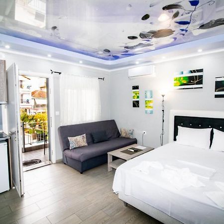 Katrine Rooms Nea Kallikrateia Quarto foto
